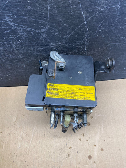 2004 - 2009 Toyota Prius ABS Brake Pump Anti Lock Module AG7226 DG0