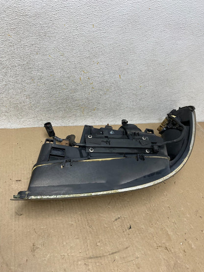 1999-2001 Lincoln & Town Car Right Passenger RH Headlight Halogen AH6834 DW9