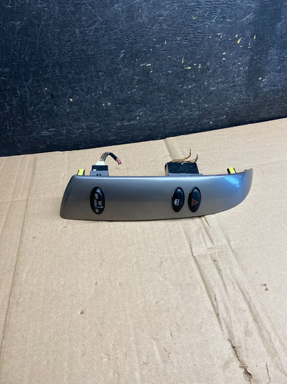 2004 to 2010 Toyota Sienna Left Side Climate Switches Bezel Trim AI6019 DG1