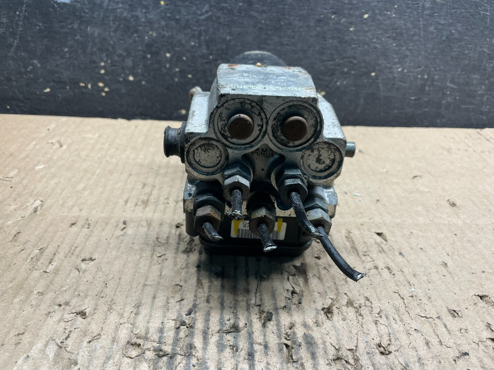 2006 2007 Ford E250 E350 Anti-Lock ABS Antilock Brake Pump V0770 DG3