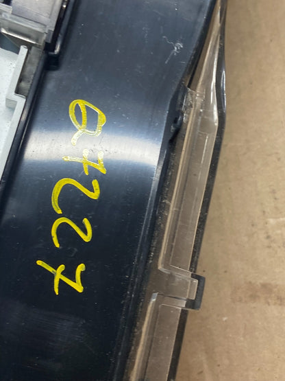 2001 - 2002 Ford Econoline E250 E350 Van Speedometer Instrument Cluster q7227 DG8