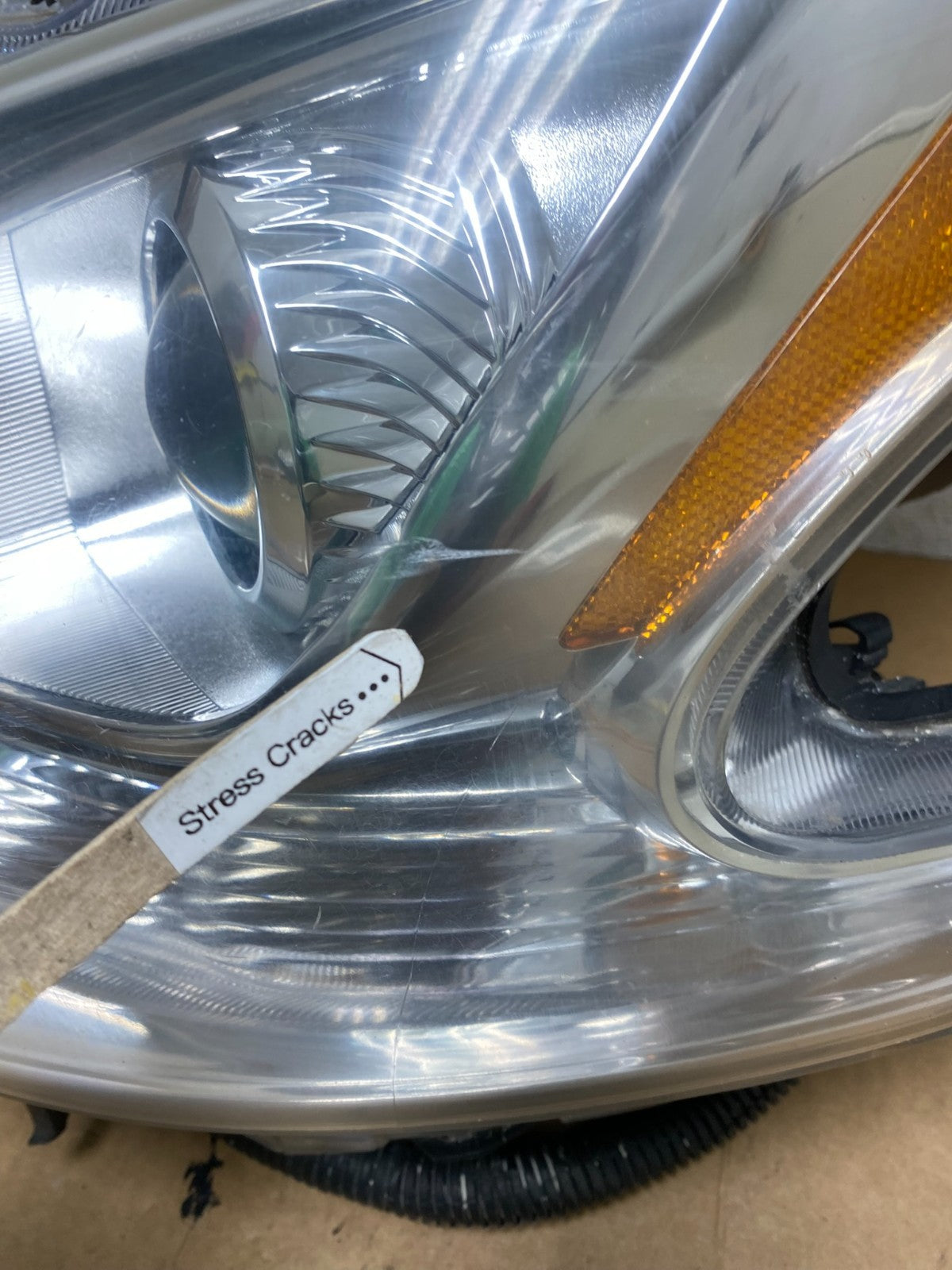 2009-2014 Nissan Maxima Headlight Left Driver Side Xenon HID AE3221 DW4