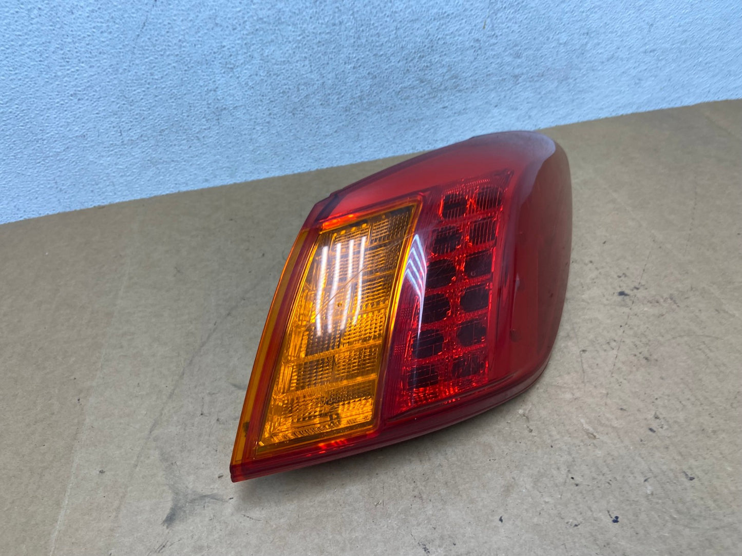 2009 2010 Nissan Murano Right Passenger Rh Side Tail Light AE3185 LK2