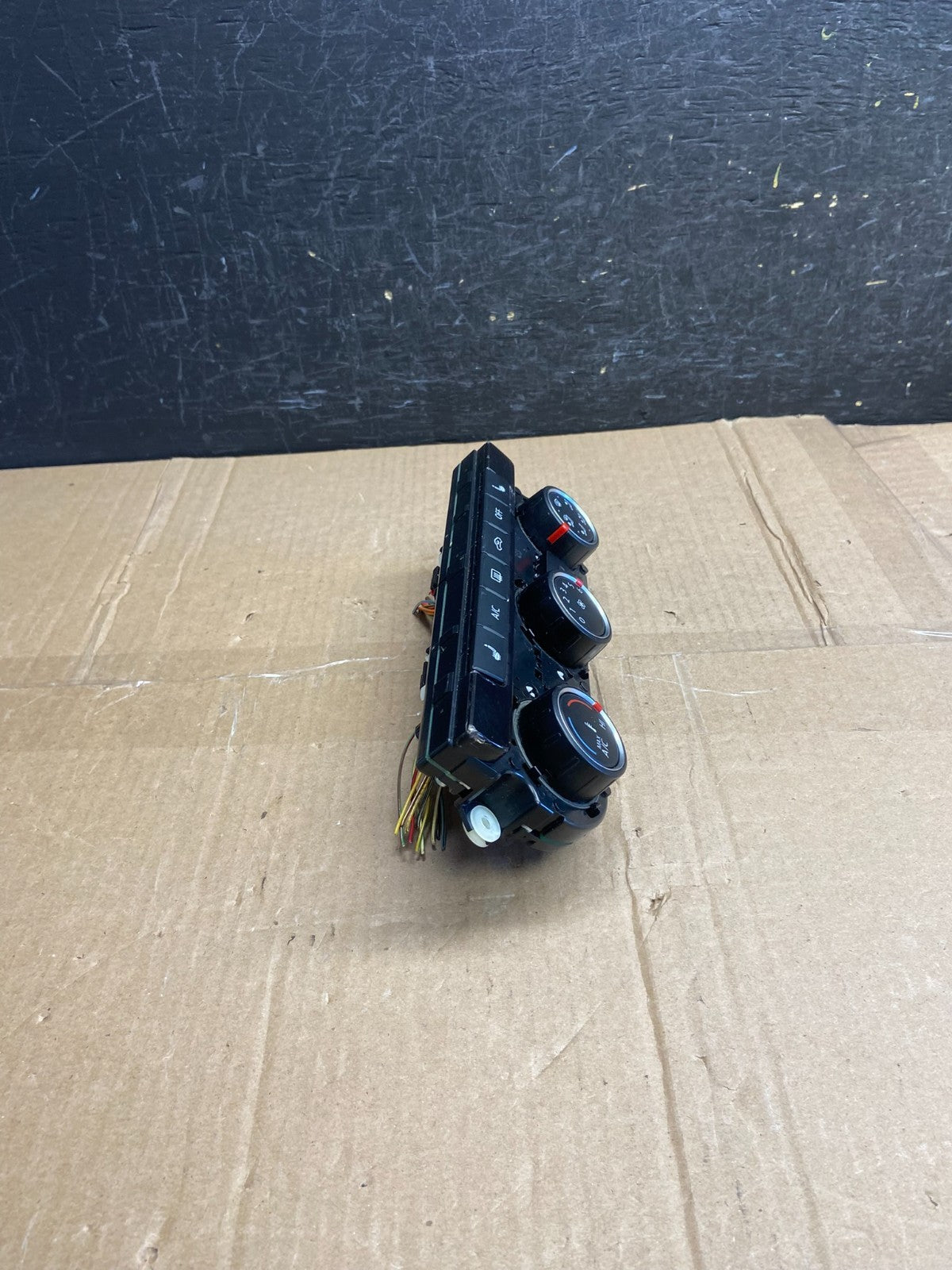 2013-2015 Volkswagen Tiguan Front Center Console Climate Control AF2778 DG1