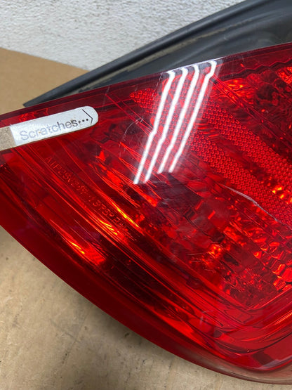 2014 to 2018 Ford Taurus Interceptor Right Passenger RH Tail Light AD6086 LK3