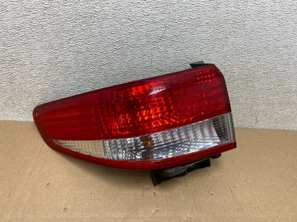 2003 to 2004 Honda Accord Sedan Left Driver Lh Side Tail light R8096 DW0