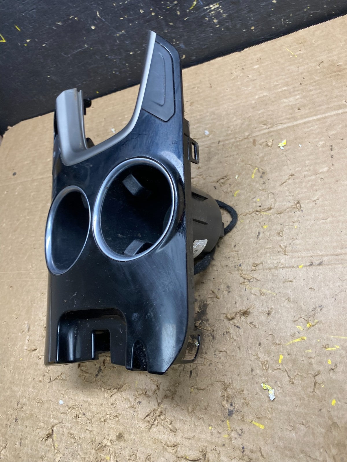 2013 to 2016 Ford Fusion Front Center Console Cup Holder Cupholder OEM X1651 DG1