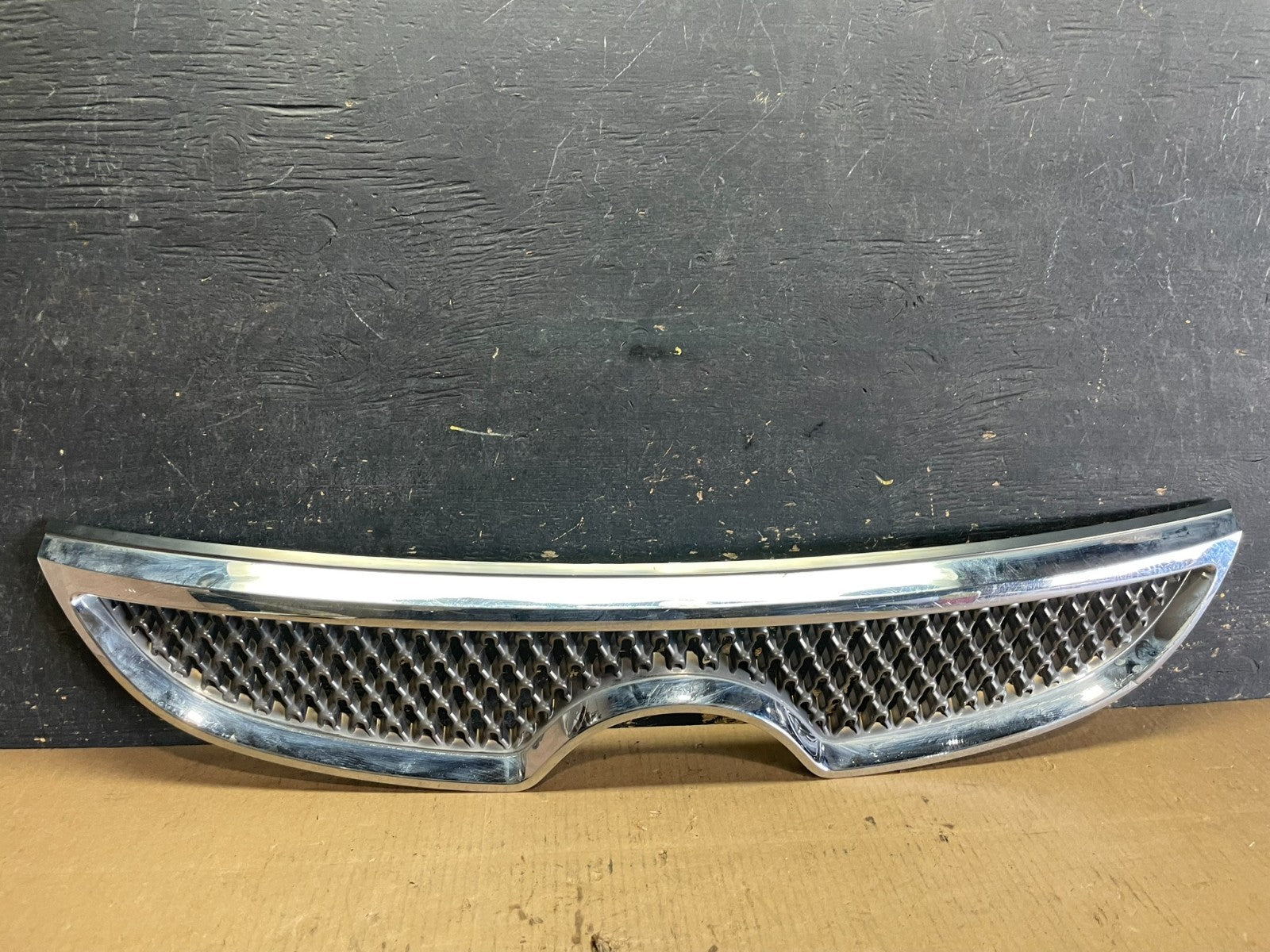 2007 to 2011 Hyundai Veracruz Chrome Grille Grill OEM aa2413 DG0