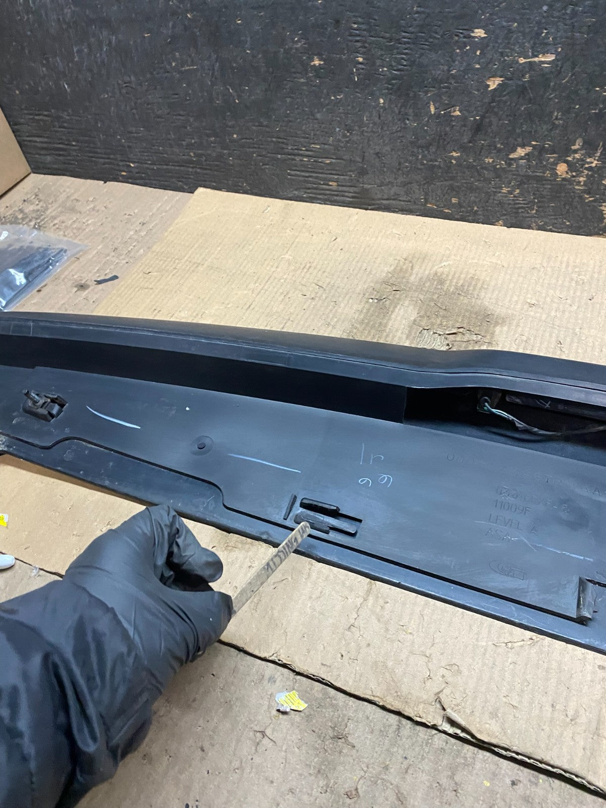 2007 to 2010 Jeep Compass Spoiler 3RD Third Break Light Rear OEM X3553 DG11