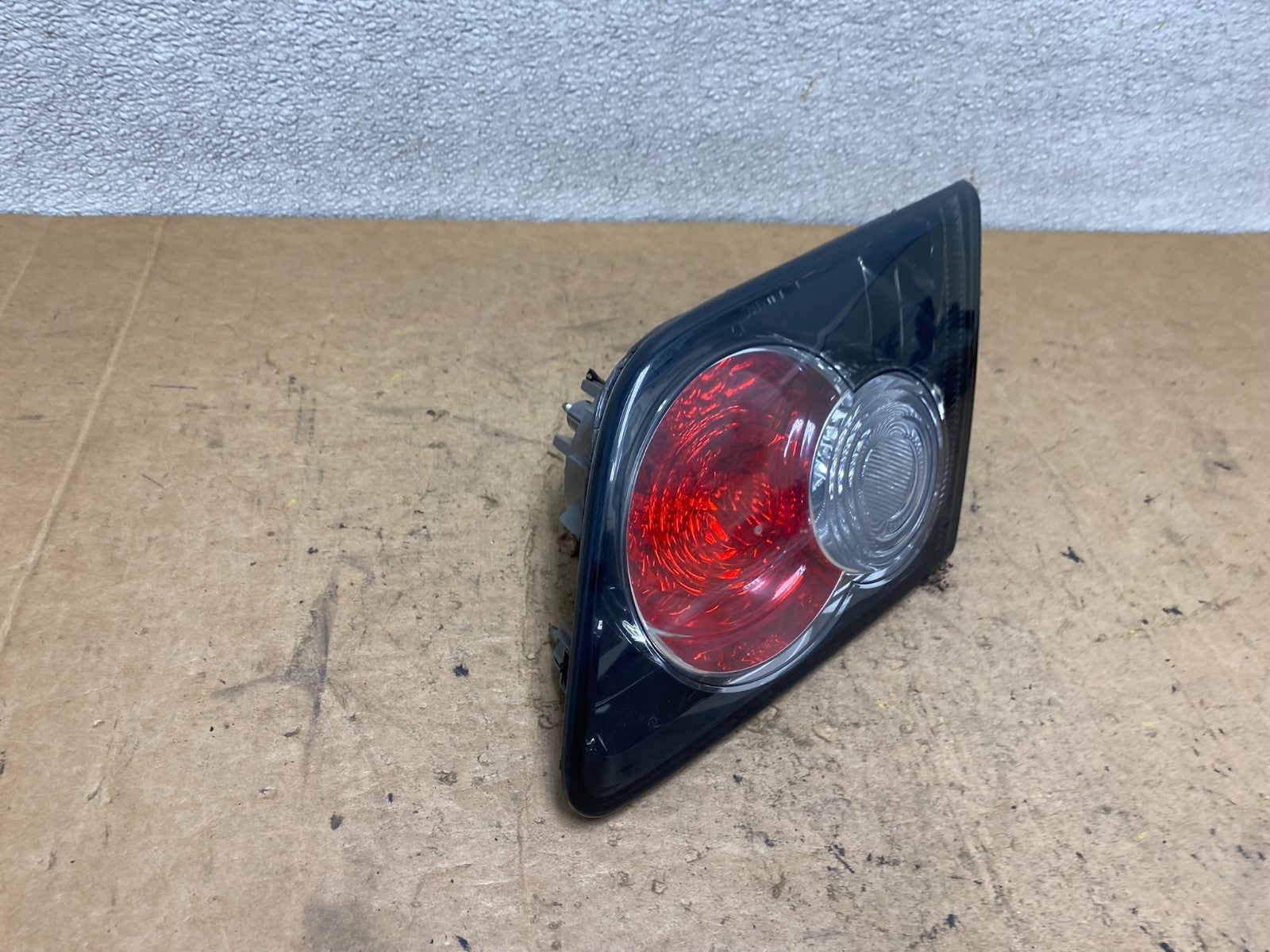 2006-2008 Mazda Speed 6 Right Passenger Side Tail Light Inner OEM T5280 DW1