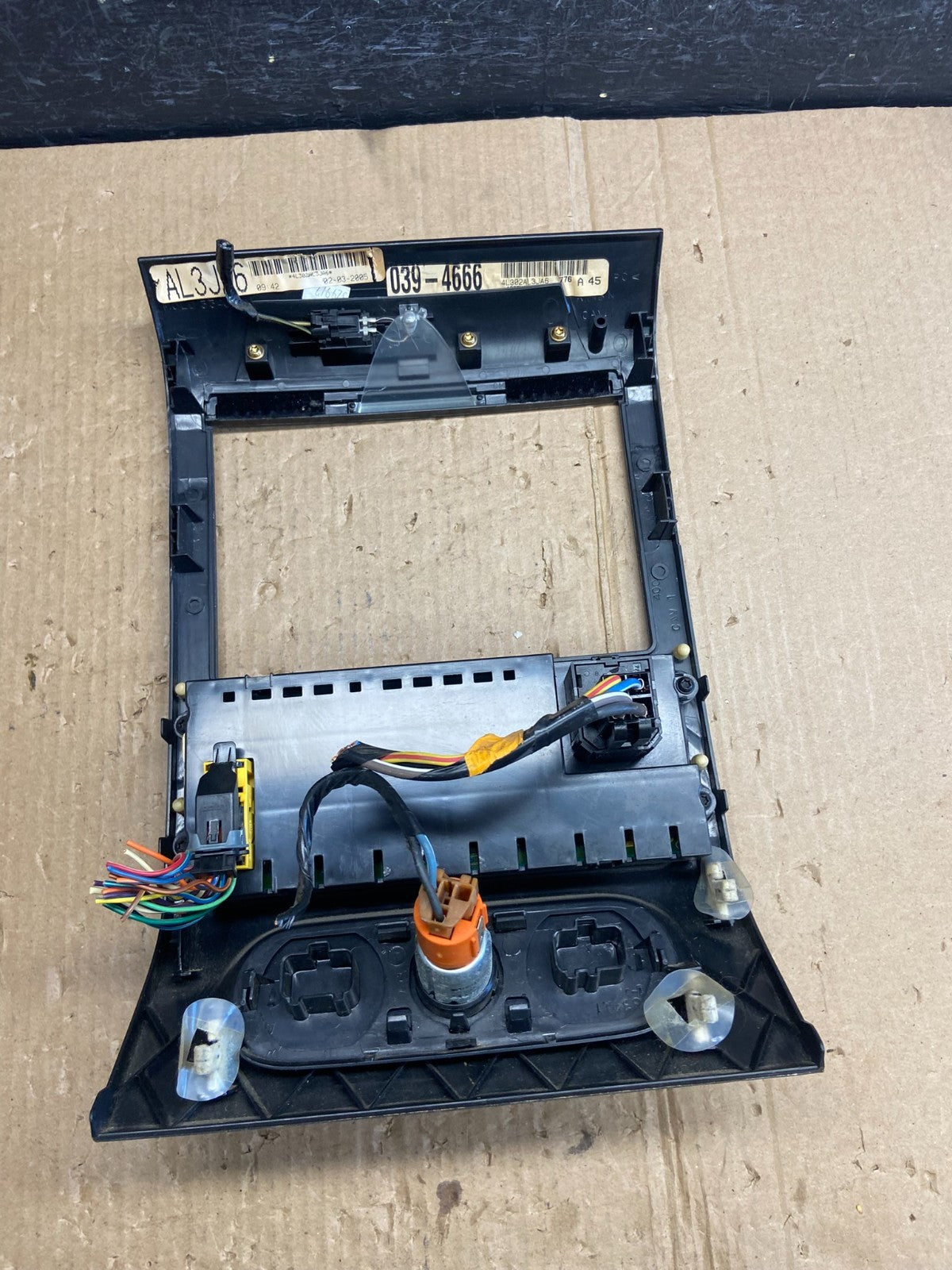 2004 to 2008 Ford F150 Radio Climate Dash Bezel Surround Black AE4090 DG4