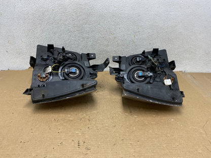 2007 to 2013 Chevrolet Suburban Tahoe Left+Right Set Headlights AH8163 DW12