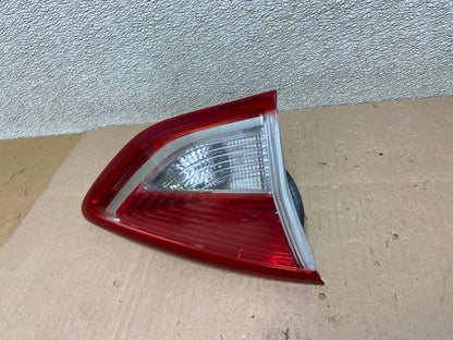 2013 to 2016 Ford Escape Left Driver LH Side Inner Tail Light OEM AA0260 DW1