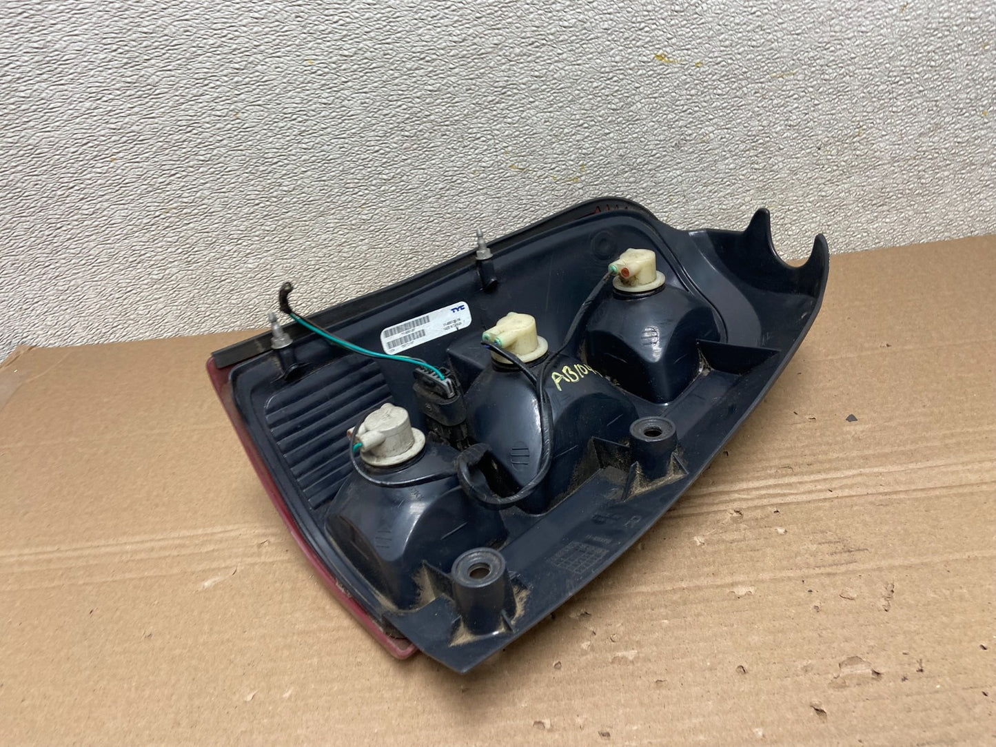 2005 - 2009 Pontiac Montana / Uplander Right Passenger Tail Light Oem AB1047 LK3