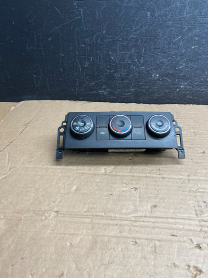 2007 - 2009 Chevrolet Silverado Gmc Sierra A/C Heater Climate Control AF1999 DG3