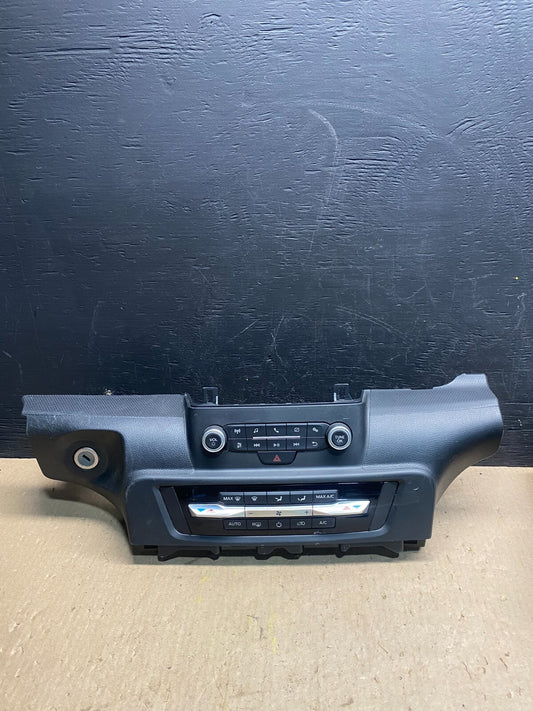 2020 to 2023 Ford  Explorer Radio Climate Control Panel Trim F0781 PS0