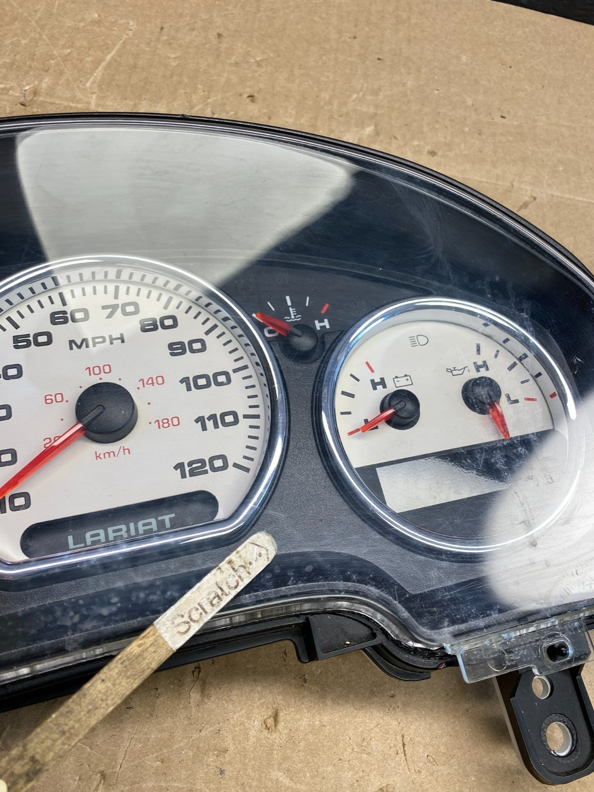 2004 - 2005 Ford F150 F-150 Lariat Speedometer Cluster Gauge ac6391 DG3