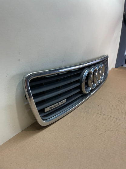 2000 to 2002 Audi A4 Upper Front Grill Grille ai4201 DG2