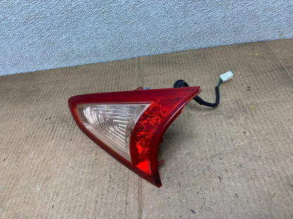 2008-2012 Infiniti Ex35 Right Passenger Tail Light Inner OEM AA6317 DW1