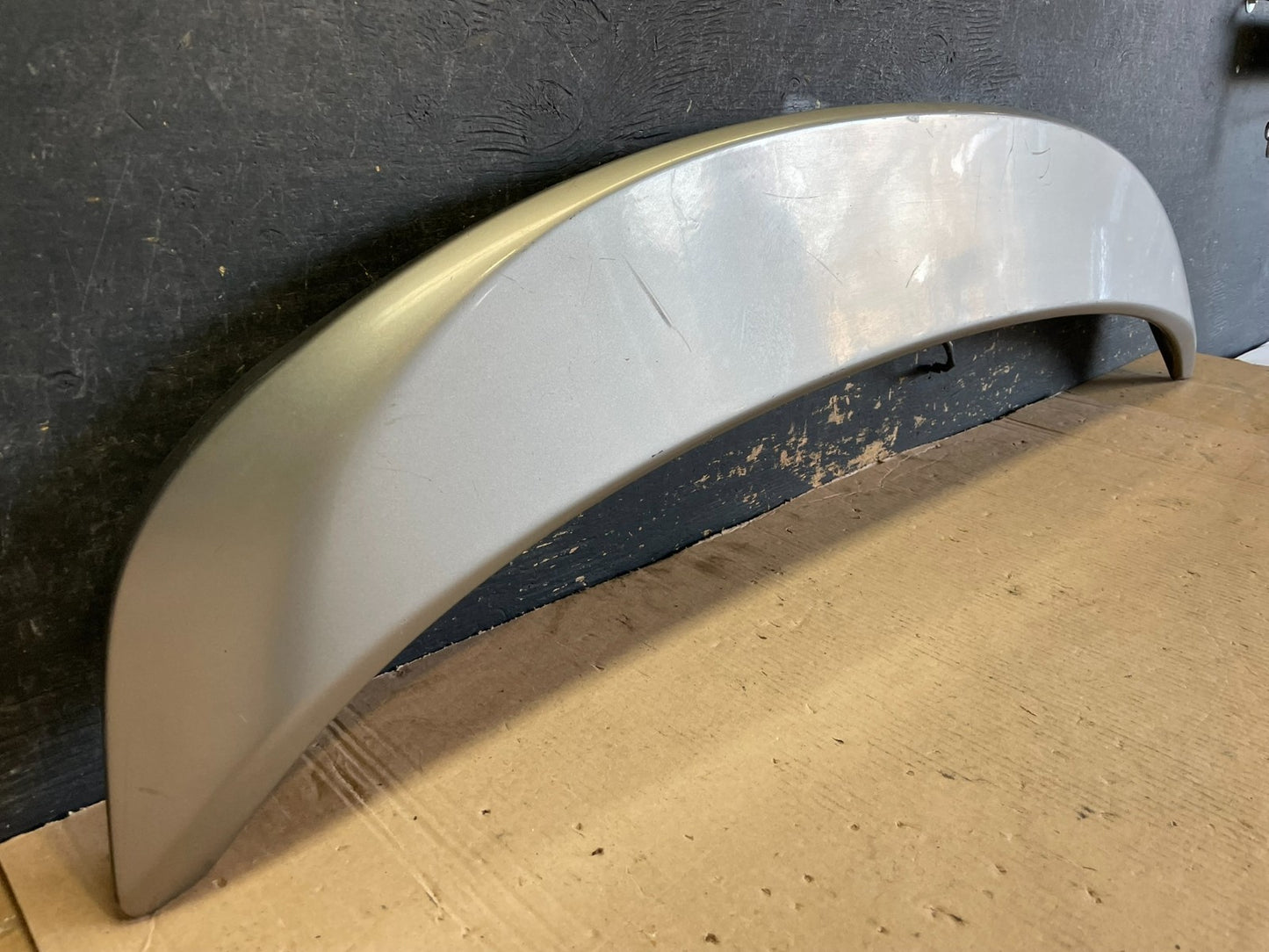 2002 to 2004 Infiniti i35 Rear Tailgate Liftgate Spoiler Wing W/ Light AA21441