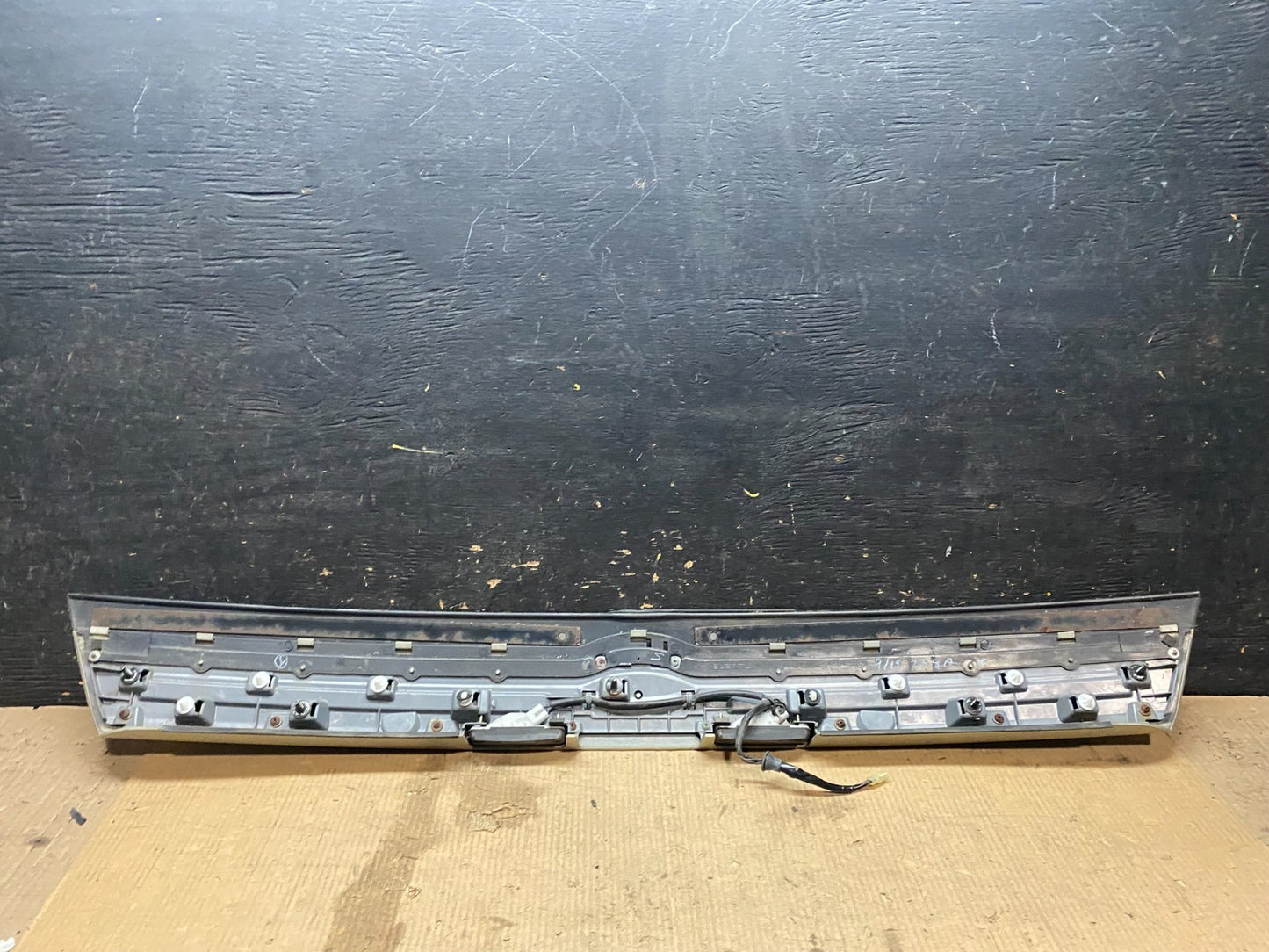 2006 2007 2008 Subaru Forester  Liftgate Tailgate Trunk Trim Molding X3546 DG11