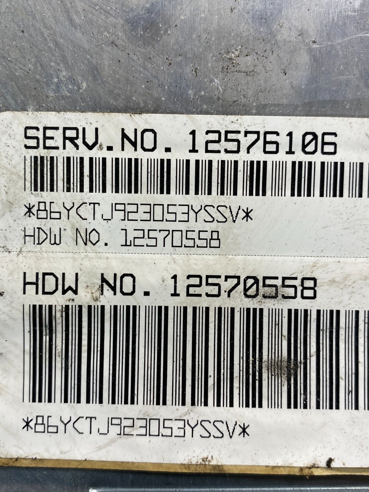2003-2006 Chevrolet Tahoe Silverado Engine Control 12576106 ECM ECU AE9917 DG2
