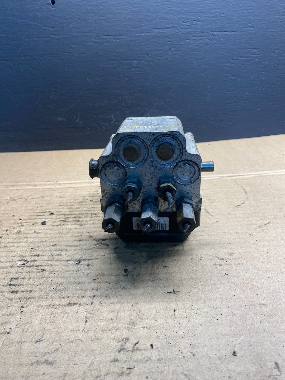2004 2007 Ford E250 E350 Econoline Anti-Lock ABS Antilock Brake Pump ab7324 DG4