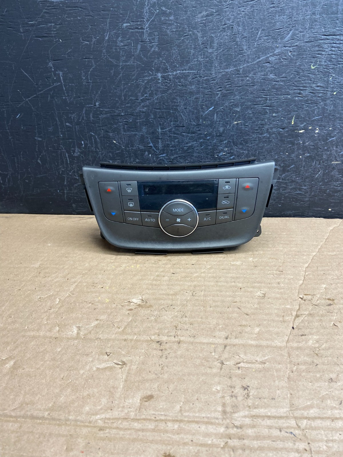 2013 2014 Nissan Sentra AC Heater Temperature Climate Control AF2051 DW0