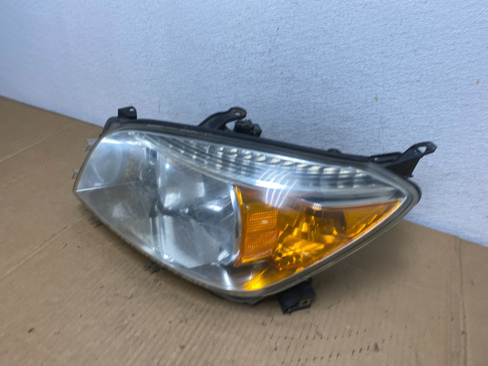 2006 2007 2008 Toyota Rav4 Left Driver LH Side Headlight Halogen AD0985 DW1