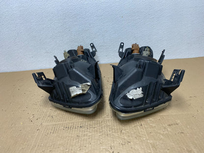 2008 to 2011 Mazda Tribute Left+Right Headlights Oem AC4005 DW12