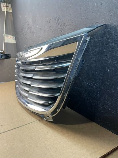 2011 to 2016 Chrysler Town & Country Front Upper Grill Grille ac9953 DG1