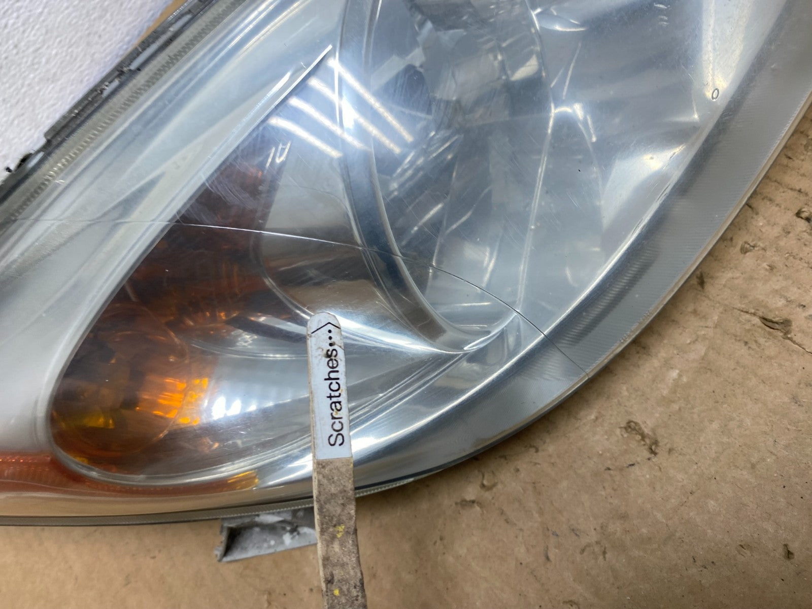 2002 to 2004 Toyota Camry Halogen Headlight Right Passenger Rh AC7804 DW3