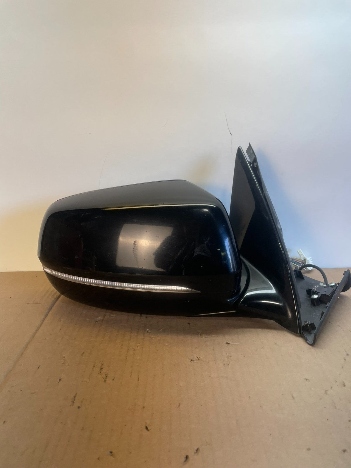 2014 to 2016 Acura MDX Right Passenger RH Power Door Mirror AG7797 DW0