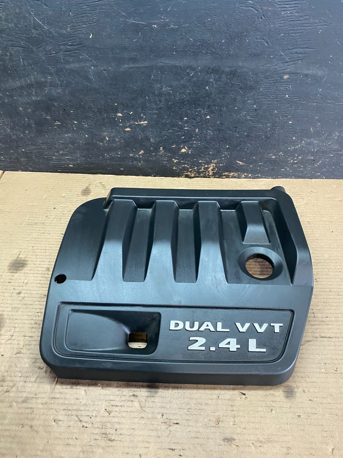 2012 to 2014 Chrysler 200 Engine Cover Top Lid Cover s3702 DG0