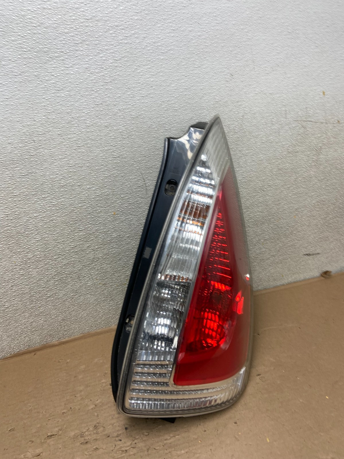 2008 2009 2010 Mazda 5 Right Passenger RH Side Tail Light OEM AB0271 LK2
