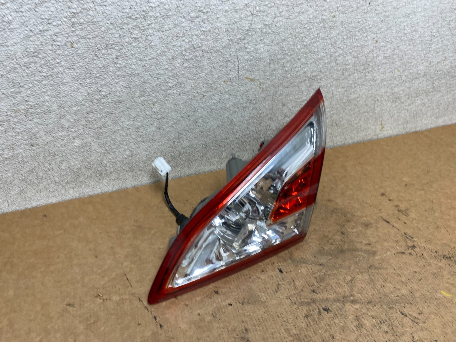 2011 - 2014 Nissan Murano Right Passenger RH Side Inner Tail Light Oem S7213 DW2