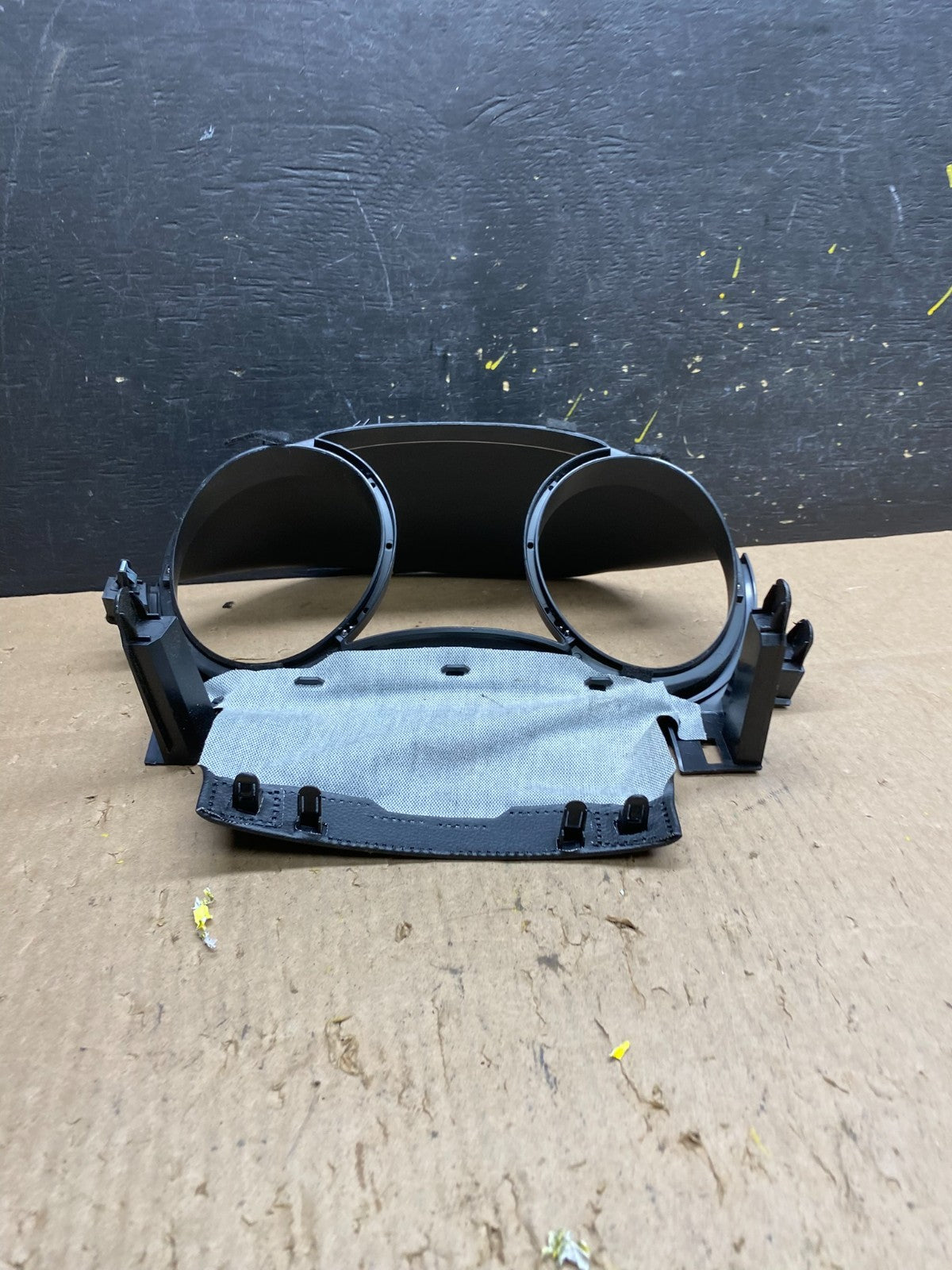 2014 to 2016 Nissan Rogue Speedometer Cluster Gauge Bezel Trim Oem T5828 DG4