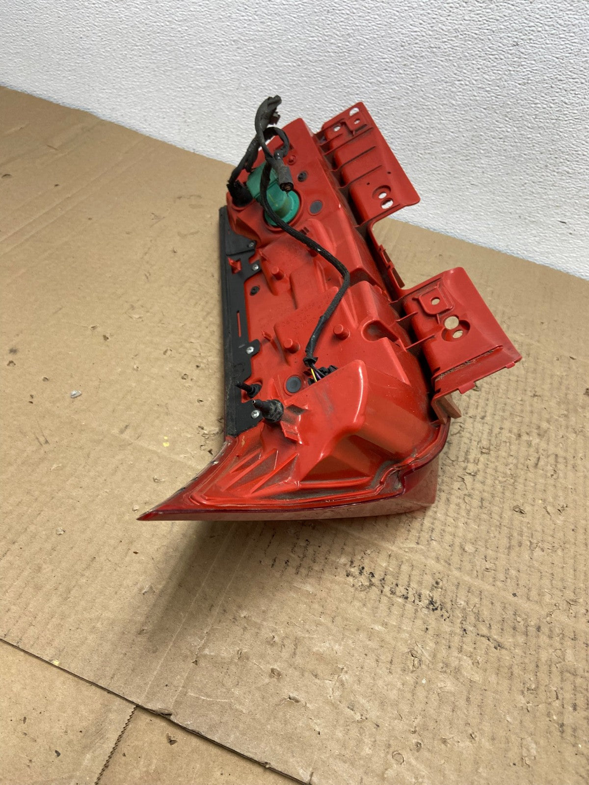 2010 to 2016 Cadillac Srx Left Driver Lh Side Tail Light OEM AC3987 LK5