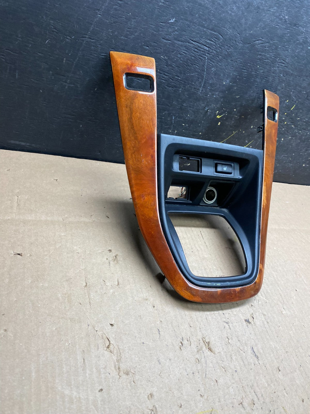 1999 to 2003 Lexus RX300 dash Console Center Shifter Floor Bezel OEM T4625 DG1