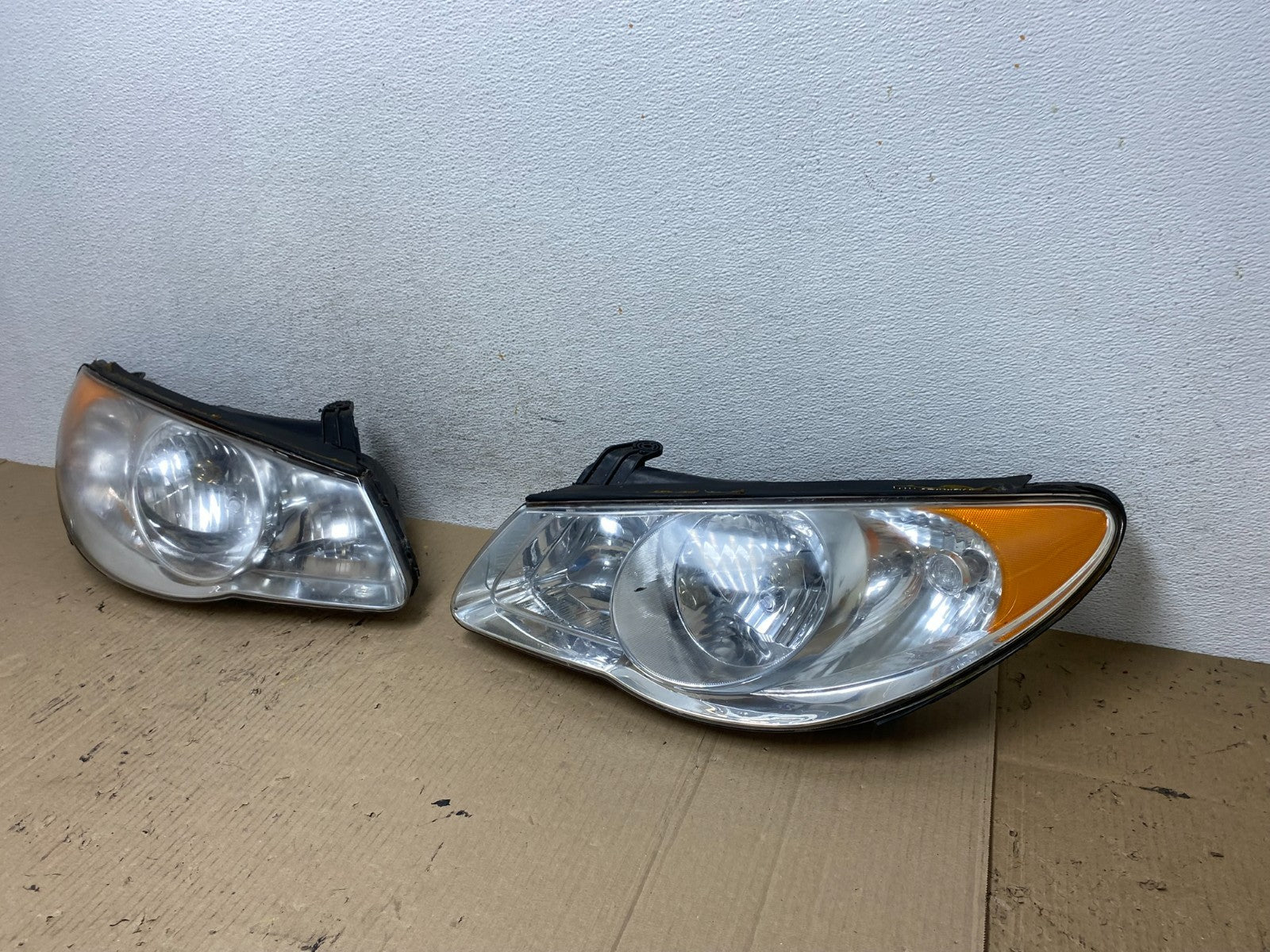 2007 2008 2009 2010 Hyundai Elantra Left+Right Side Headlights AF5883 DW1