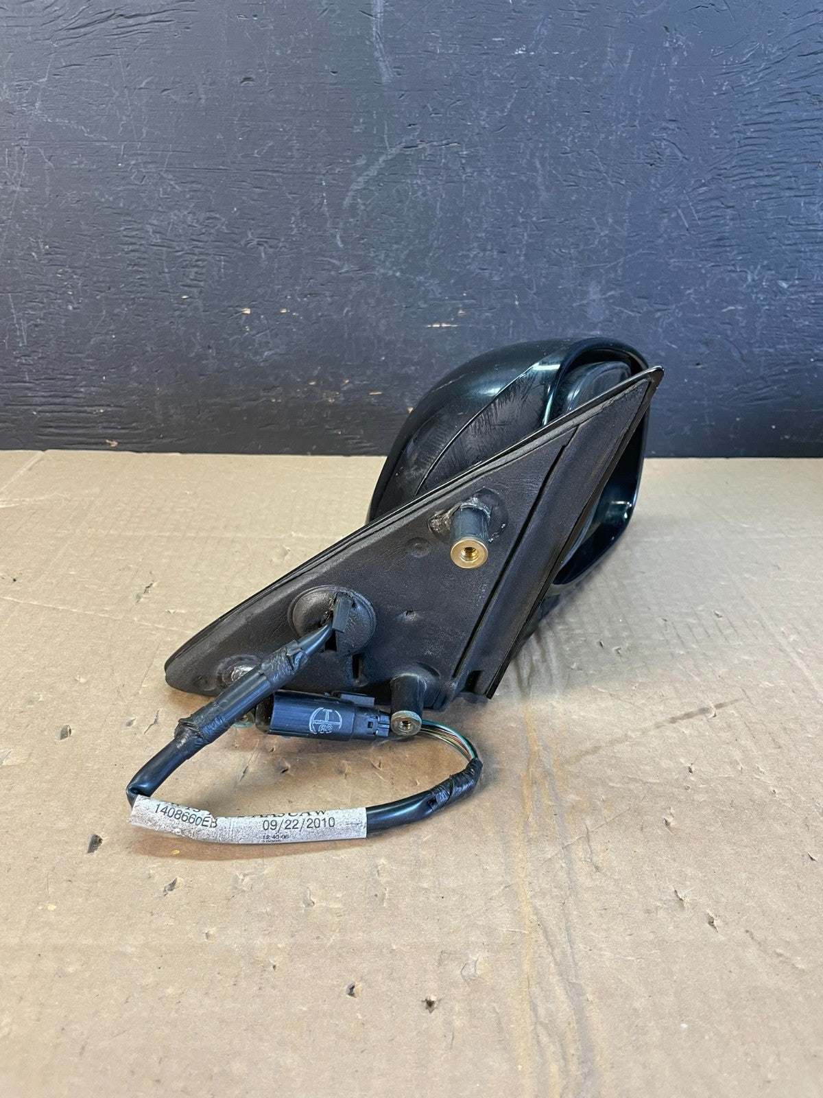 2004 to 2011 Lincoln Town Car Right Passenger View Heat Door Mirror AC9823 DW5