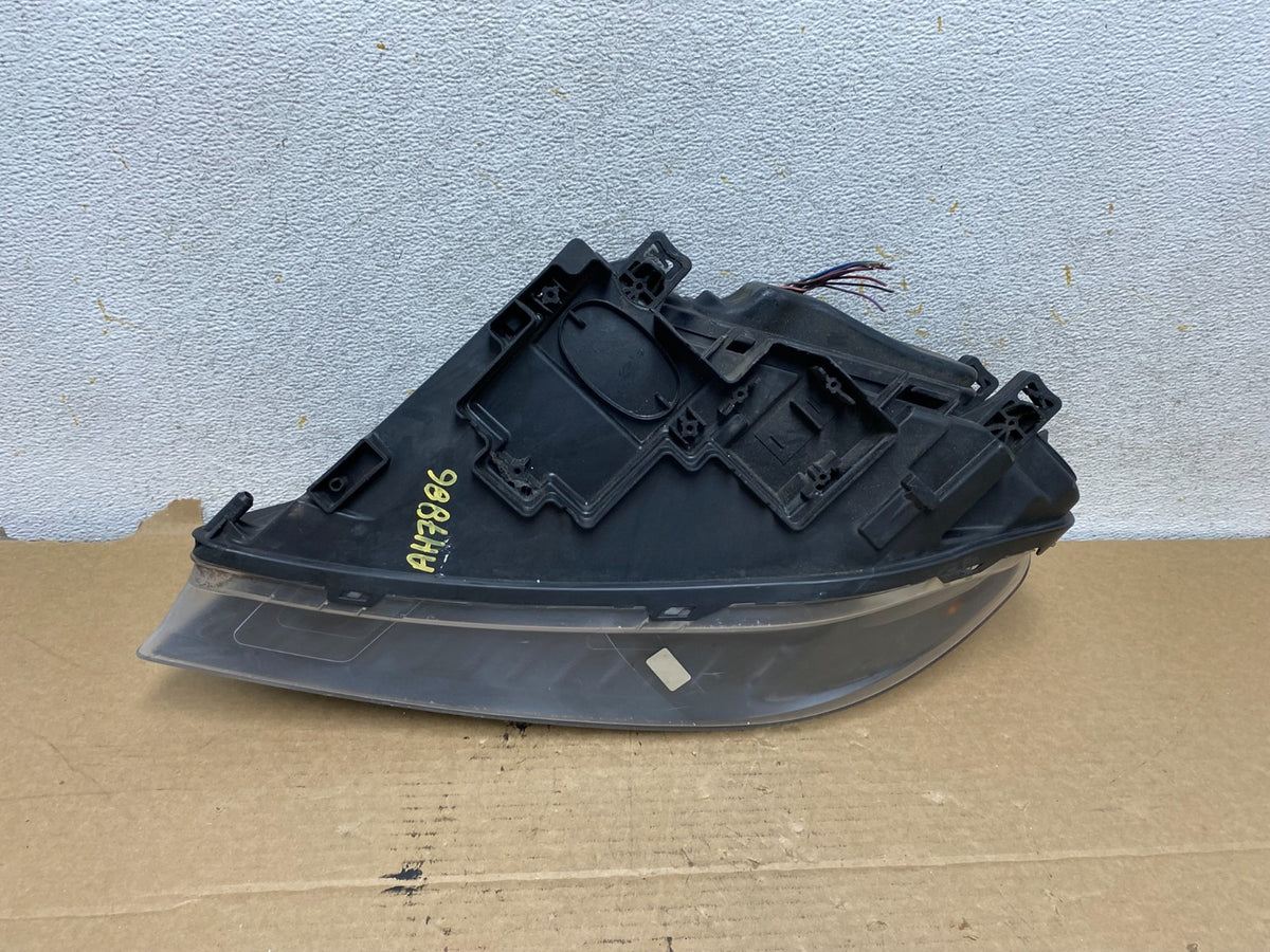 2008 to 2013 Volvo XC70 V70 S80 Right Passenger Side Halogen Headlight AH7886 DW5