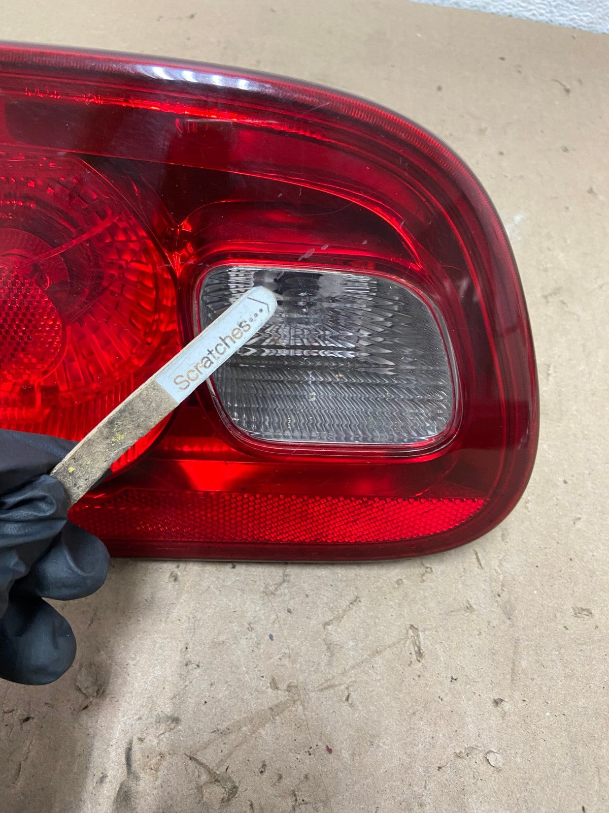 2006 to 2011 Buick Lucerne Left Driver LH Side Inner Tail Light AG4909 LK4