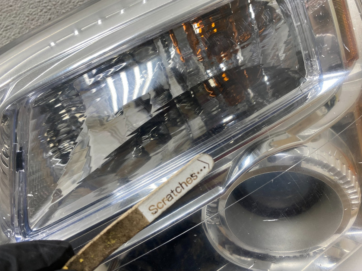 2010 to 2015 GMC Terrain Halogen Left Driver Lh Side Headlight AH0563 DW3