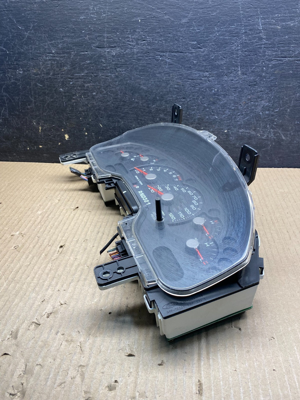 2001 to 2003 Ford Explorer Speedometer Cluster Gauge AI4899 DG2