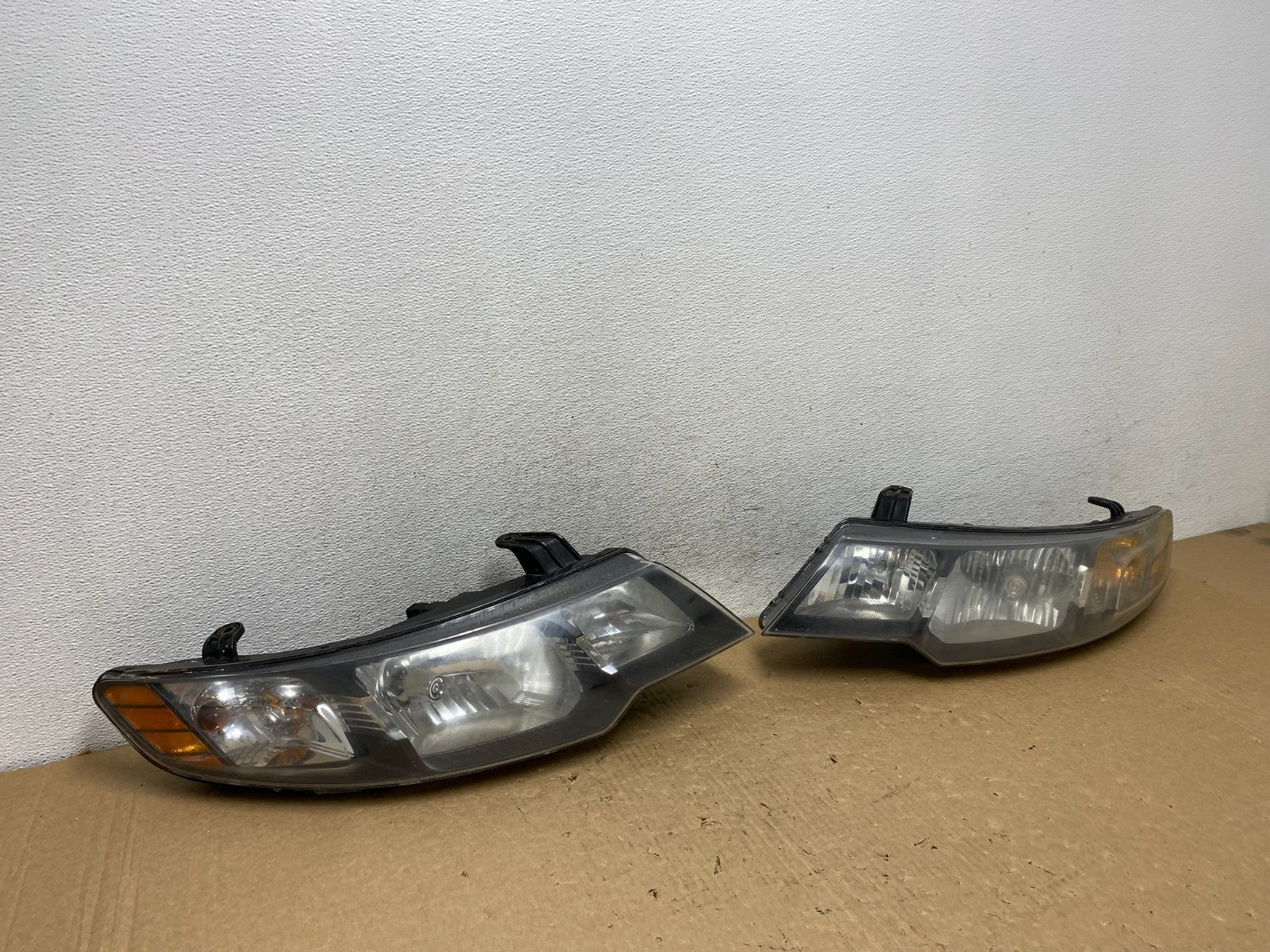 2010 2011 2012 Kia Forte Left+Right Side Headlights Halogen AF7920 DW2
