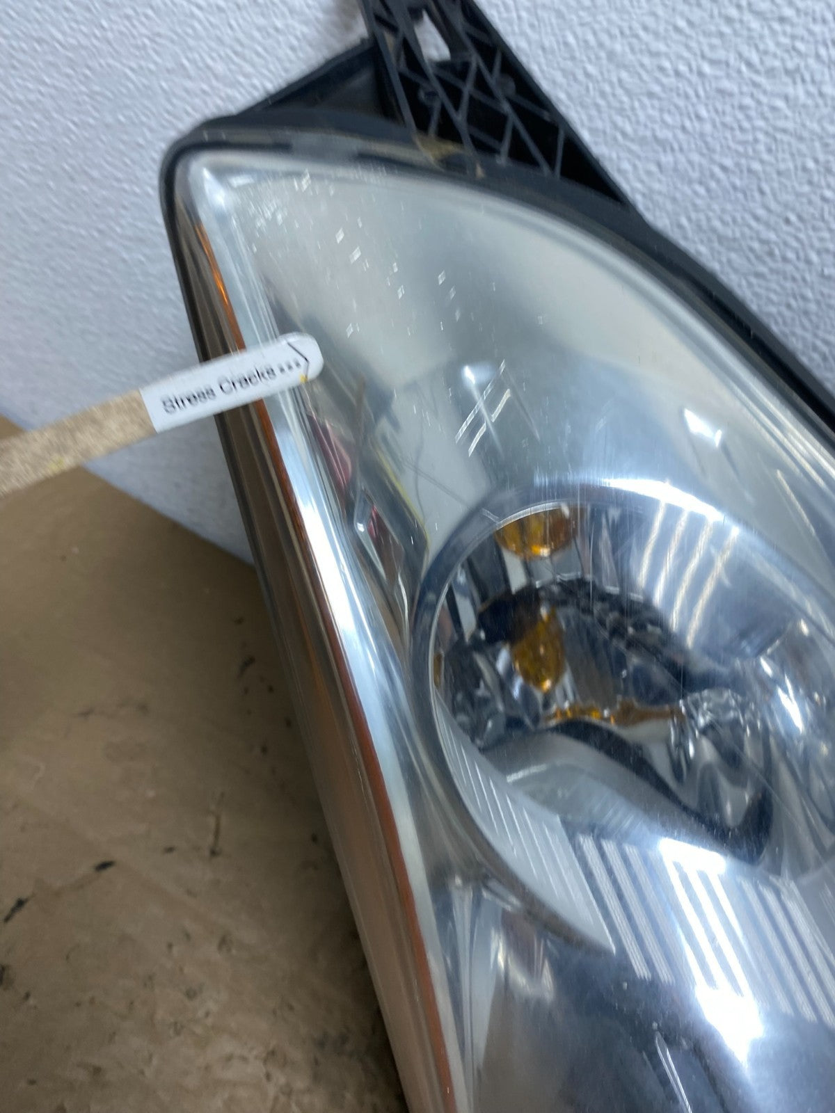 Sedan 2010 2011 2012 Nissan Altima Headlight Right Passenger Rh OEM AC4184 DW4