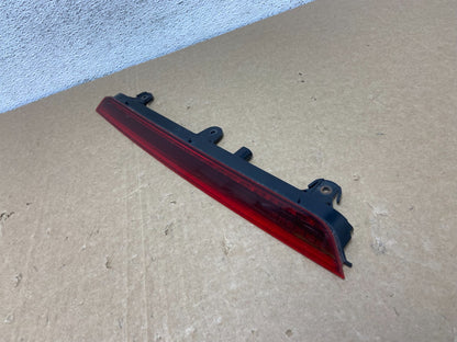 2007 to 2015 AUDI Q7 Rear Spoiler 3RD Third Brake Light AF7302 DG1