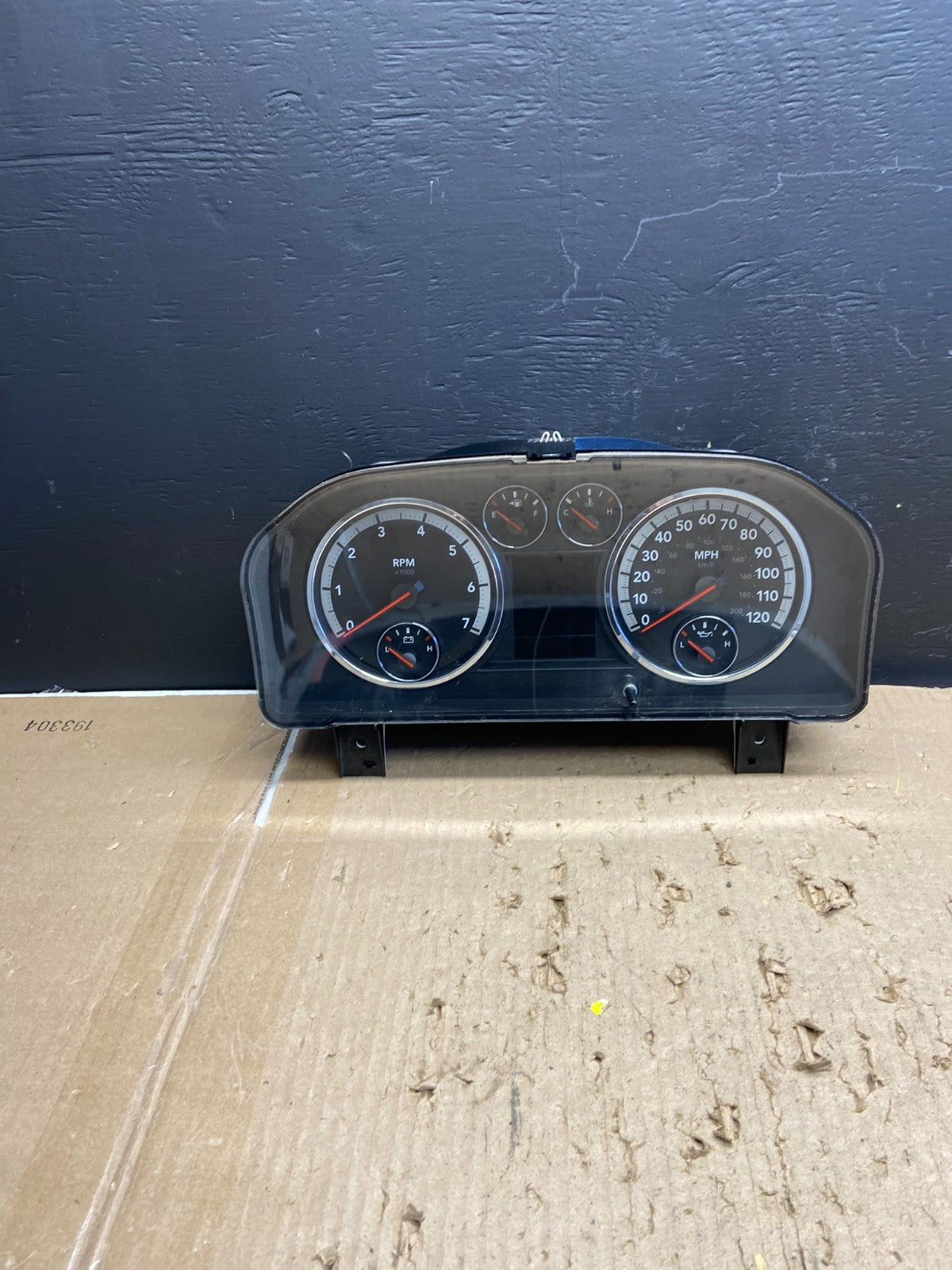 2009 Dodge Ram 1500 2500 3500 Instrument Speedometer Gauge Cluster AB57830