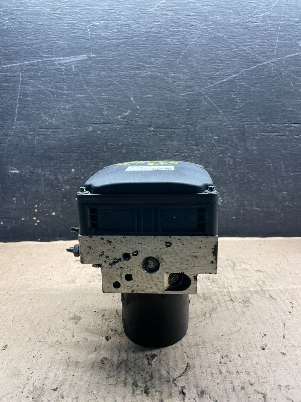 2007 to 2013 BMW X5 E70 ABS Anti-Lock Brake Pump Module OEM S8426 DG0